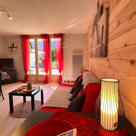 T2 Ensoleille. Terrasse Et Vaste Jardin Commun Apartment โกเตอเรต์ ภายนอก รูปภาพ