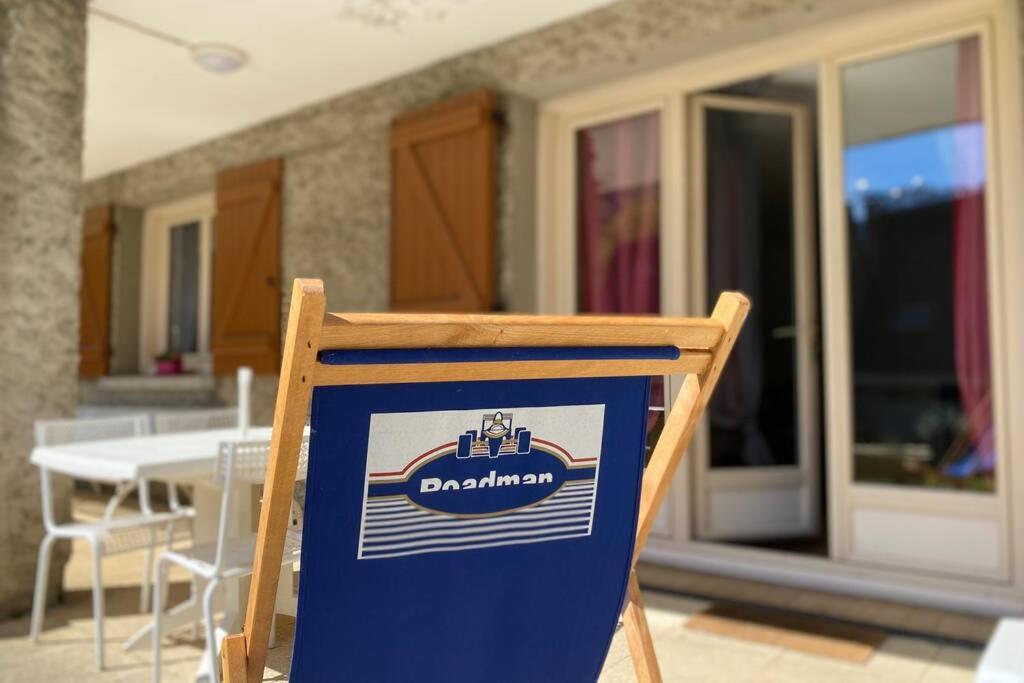 T2 Ensoleille. Terrasse Et Vaste Jardin Commun Apartment โกเตอเรต์ ภายนอก รูปภาพ